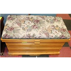 SOLID WOOD HANDMADE CHEST ON CHOICE: LIGHT WOOD