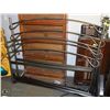 Image 1 : METAL QUEEN SIZE HEADBOARD,FOOTBOARD AND RAILS