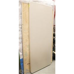 6' PLASTIC FOLDING LEGS  TABLE