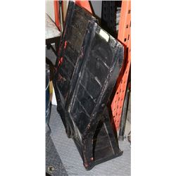 PAIR OF METAL TRUCK RAMPS