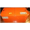 Image 1 : THE GRIZZLY PAW ORANGE METAL COOLER
