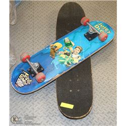 2 SKATEBOARDS