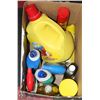 Image 1 : BOX OF CLEANING SUPPLIES