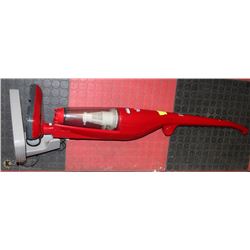 DIRT DEVIL 15.6VOLT ACCUCHARGE VACUUM.