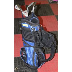 KIDS RIGHT HANDED GOLF SET AND BAG