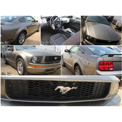 FEATURED 2005 FORD MUSTANG COUPE