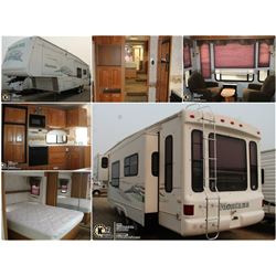 FEATURED 2003 MONTANA 5TH WHEEL