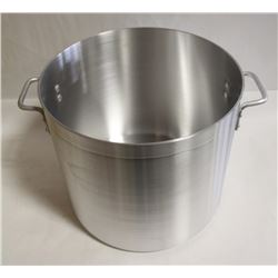 NEW ICB STAINLESS STEEL POT 32 QUART