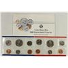 Image 2 : 1988 US MINT SET (UNC) P/D (WITH ENVELOPE)