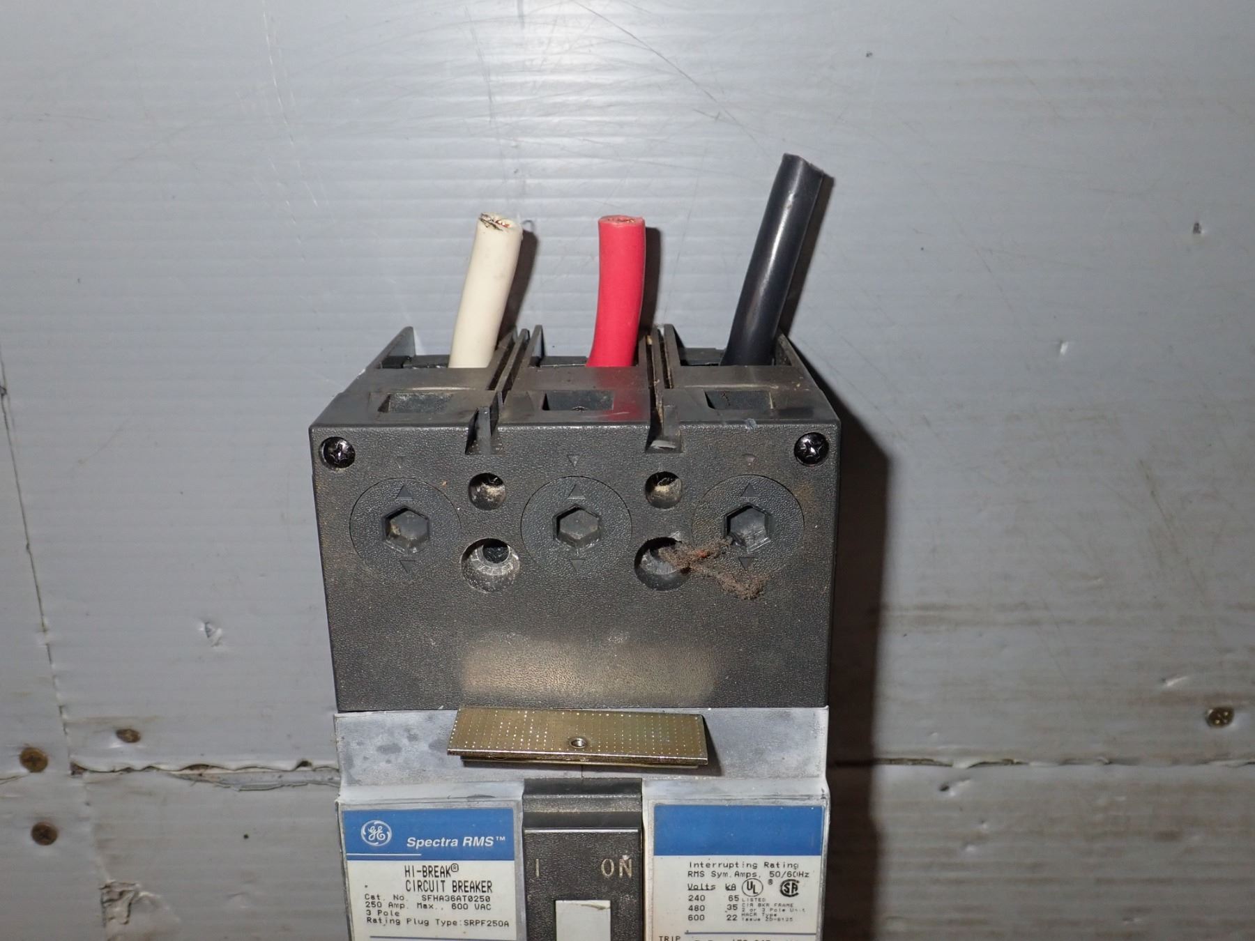 Ge Sfha36at0250 Hi-break Circuit Breaker