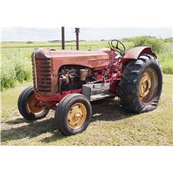 Massey Harris 555 Diesel Running