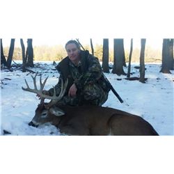 Wisconsin Whitetail Management Hunt for 1 Hunter & 1 Observer - $3,000 / Exhibitor