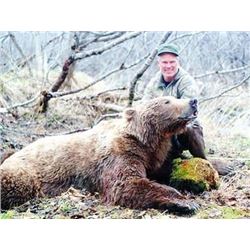 Alaska Grizzly Bear for 2 Hunters - $30,000 / Exhibitor
