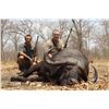 Image 1 : Mozambique:10 Day Cape Buffalo Hunt for One /  Includes Trophy Fee for One Cape Buffalo Plus Extras