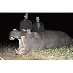 3-Day Hippo Safari with Thaba Mmoyo Safaris for 1 Hunter