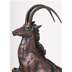 LA 19 - BRONZE SABLE STATUE