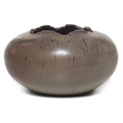 Walley vase, attribution round form