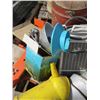 Image 5 : PALLET OF GAS CANS, 220 VOLT HEATER, PROPANE HEATER, DRILL SET