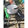 Image 2 : PROPANE FRYER, SPRAYER CAN, ORNAMENTAL ROCK