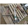 Image 2 : 3 HYDRAULIC JACK HAMMERS