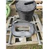 Image 1 : PALLET SUMP PUMP, BARREL, 2 ROLLS RUBBER TOE KICK