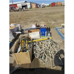 2 PALLETS, WIRE, VENTS, LARGE SCREW