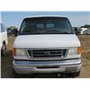 Image 1 : 2003 FORD E350 PASSENGER VAN 170,000 KMS VIN 1FBSS31L3HA76379 SASK REG, SASK RIVERS BUS AS IS