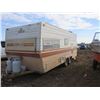 Image 2 : 1977 18 FT PROWLER CAMPER VIN L6022 FRIDGE, STOVE, HEATER ALL WORK AS IS