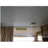 Image 8 : 1979 VANGUARD 8' TRUCK CAMPER, BATHROOM, FRIDGE, STOVE, HEATER