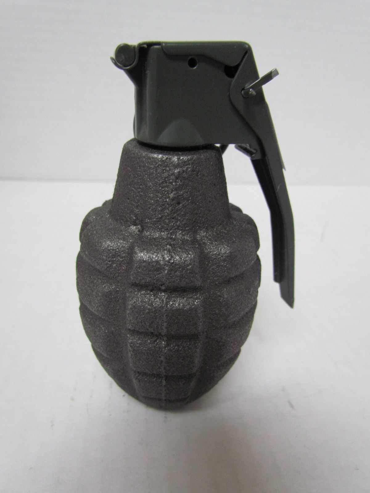 Pineapple Grenade inoperable