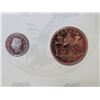 Image 3 : VE DAY 60TH ANNIVERSARY COMMERATIVE COIN & MEDALLION SET FEATURING PORTRAIT OF THE LATE KING GEORGE 