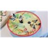 Image 2 : 2 HANGING BIRD PLATES 7", 1 CHALKWARE 12"