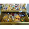 Image 3 : COSTUME JEWELRY BOX 11 BY 8 BY 3¾" WITH JEWELRY