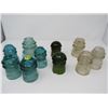 Image 2 : RARE VINTAGE UNUSAL GLASS INSULATORS