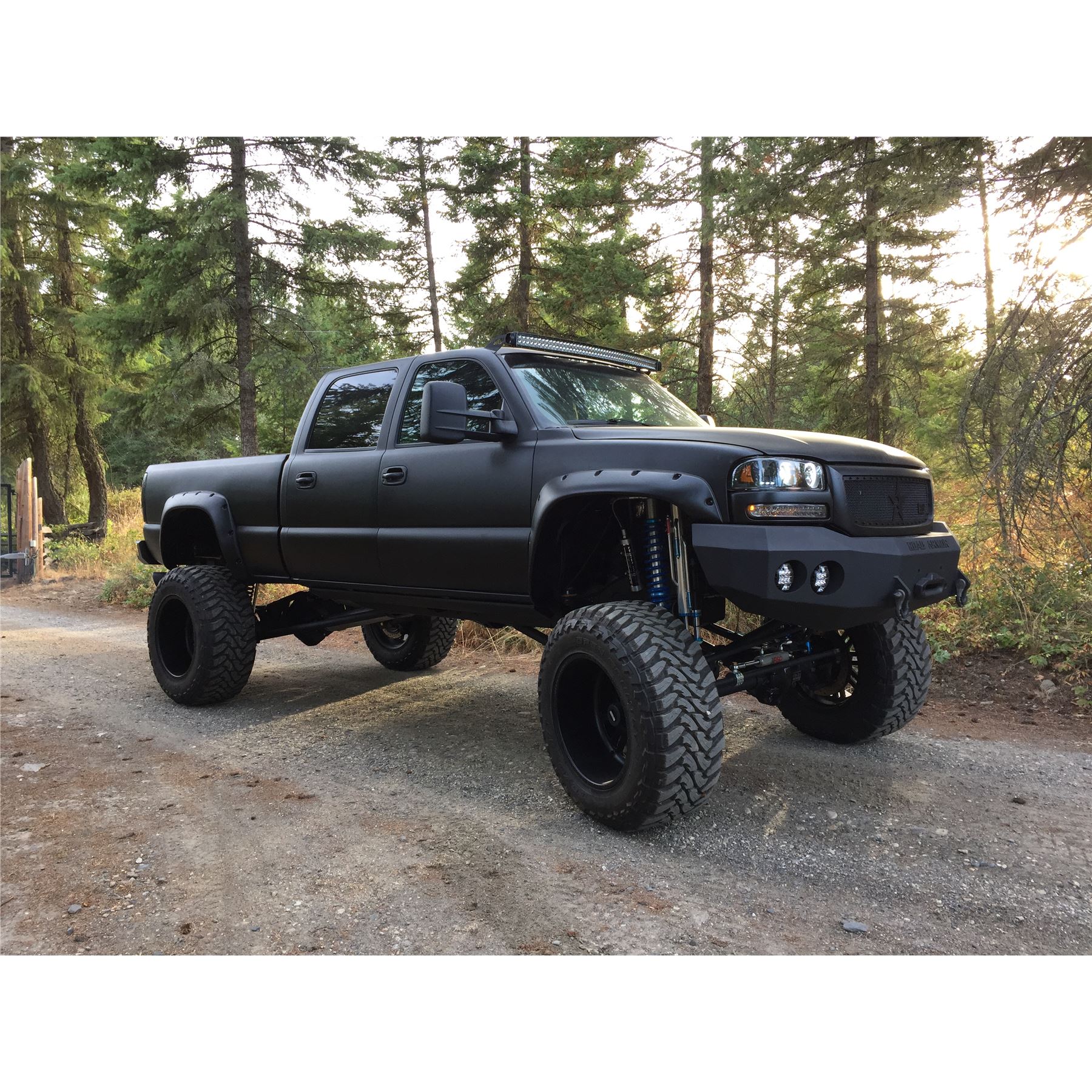 3 30pm Saturday Feature 2006 Gmc Sierra 2500hd