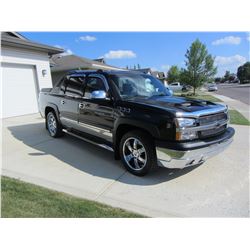 2005 CHEVROLET AVALANCHE CUSTOM  STREET LEGAL EXTREME AVALANCHE