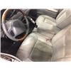 Image 3 : NO RESERVE 2000 LINCOLN CARTIER TOWN CAR