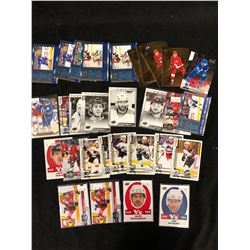 HOCKEY TRADING CARDS LOT