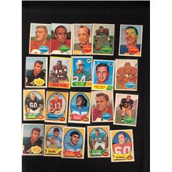 FOOTBALL TRADING CARDS LOT