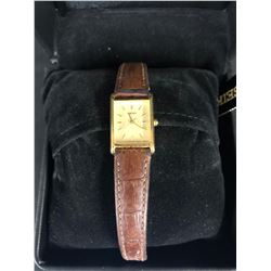 WOMEN'S SEIKO WRIST WATCH W/ CASE & COA
