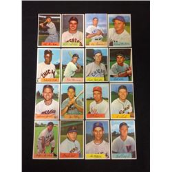 LOT OF 1954 BOWMAN BASEBALL CARDS