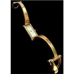 Authentic Gucci Ladies Gold Bracelet Wrist Watch