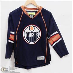 YOUTH OILERS JERSEY SIZE LARGE /XL