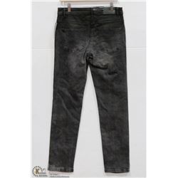 SIZE 38 BLACK WOMENS JEANS - BB (BETTY BARCLAY)