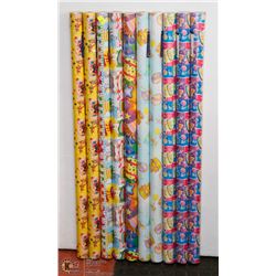 BUNDLE OF WRAPPING PAPER