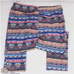 NEW BLUE ONE-SIZE STRETCHY DESIGNER YOGA PANTS