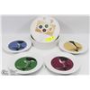 Image 1 : SET OF FOUR 8" RETRO COCKTAIL APPETIZER PLATES
