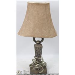 ORNATE TABLE LAMP