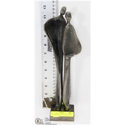 METAL KIXMER STATUE #'D 94Q239