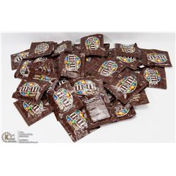 50 BAGS OF M&M'S MILK CHOCOLATE CANDIES (13G EA)